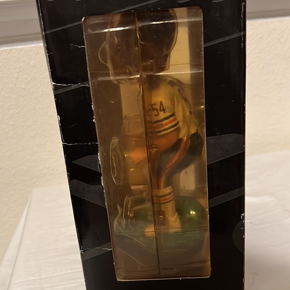 Brian Urlacher Bears Limited Edition "Legends of the Field" Bobbin Head/Bobbing - Picture 3 of 7